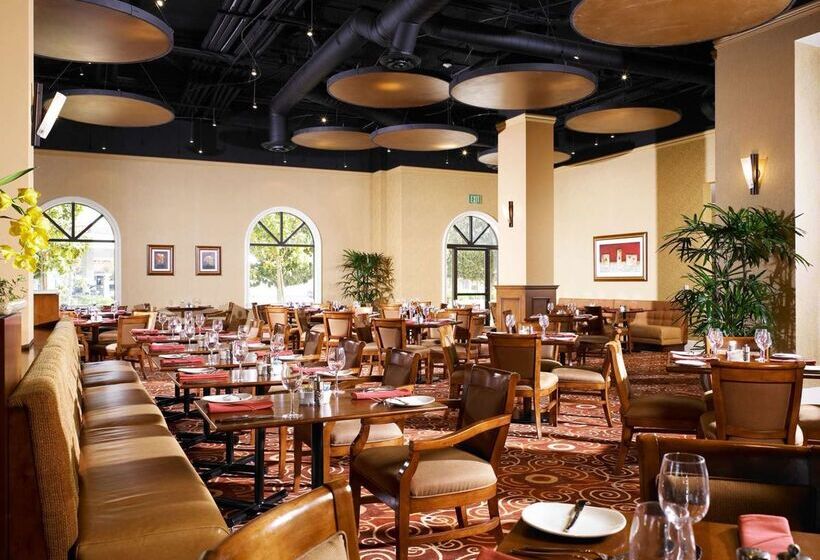 ホテル Doubletree Suites By Hilton Anaheim Rsrt   Conv Cntr