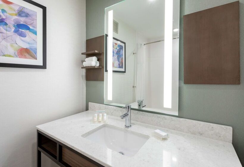 هتل Hilton Garden Inn Minneapolis/bloomington