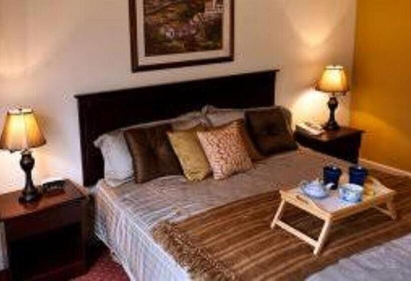 هتل King S Creek Resort By Endless Resorts