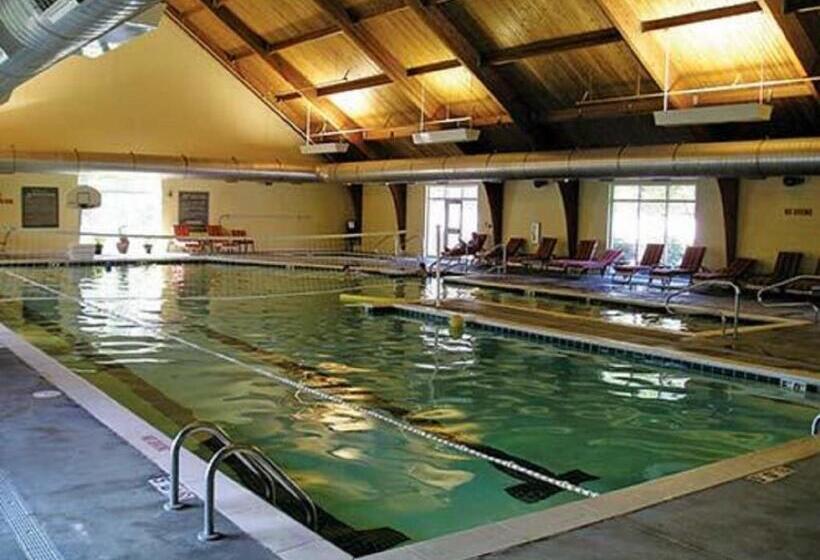 هتل King S Creek Resort By Endless Resorts