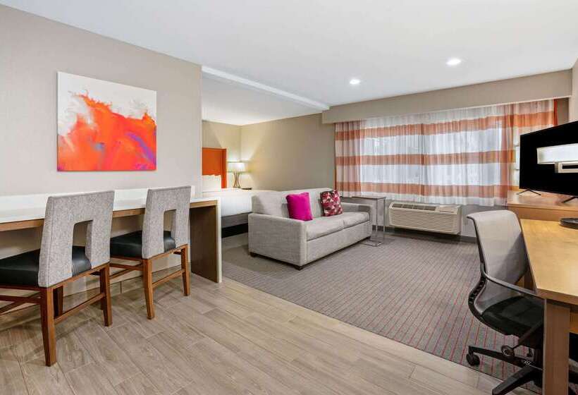 فندق La Quinta By Wyndham Seattle Federal Way