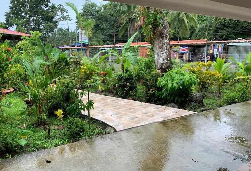 هتل Manuel Antonio Park