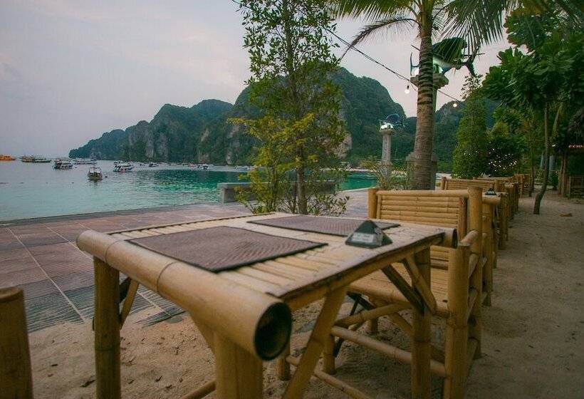 هتل Phi Phi Island Cabana