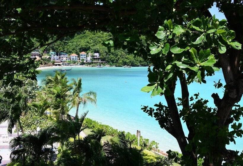 هتل Phi Phi Island Cabana