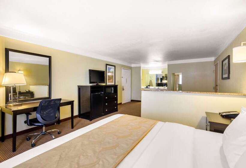 هتل Quality Inn & Suites Gallup I 40 Exit 20