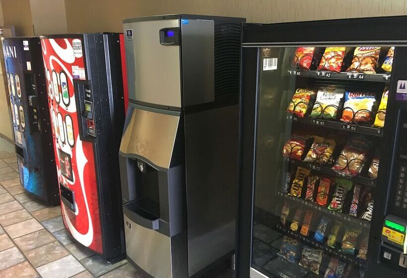 Отель Best Western San Marcos