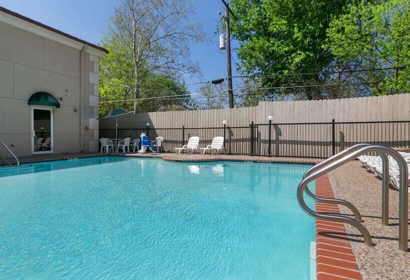 Отель Best Western San Marcos