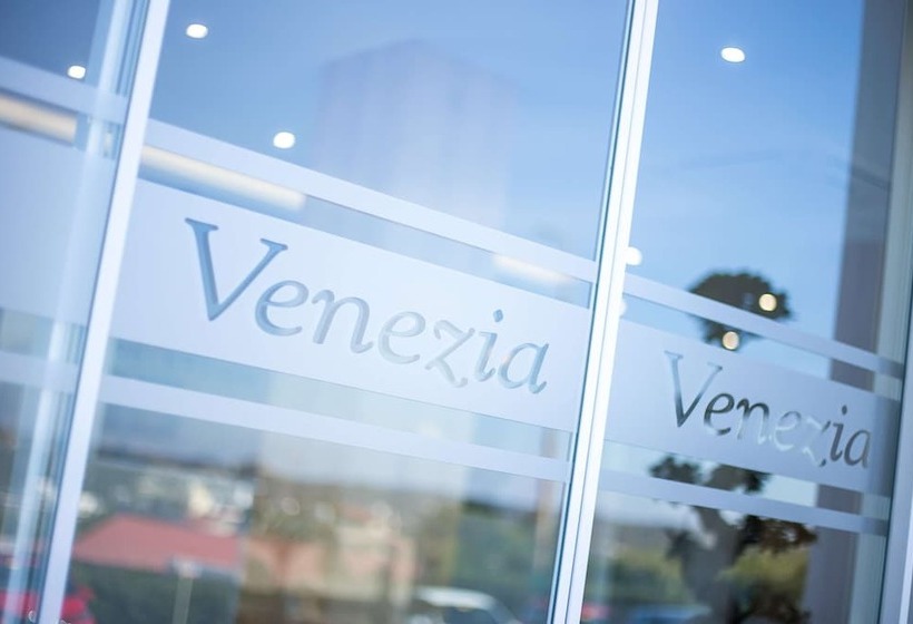 Venezia Resort