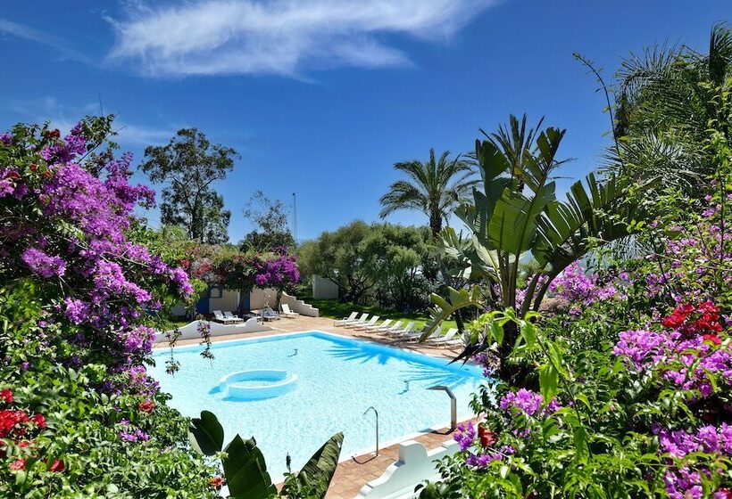 Arbatax Park Resort, Telis