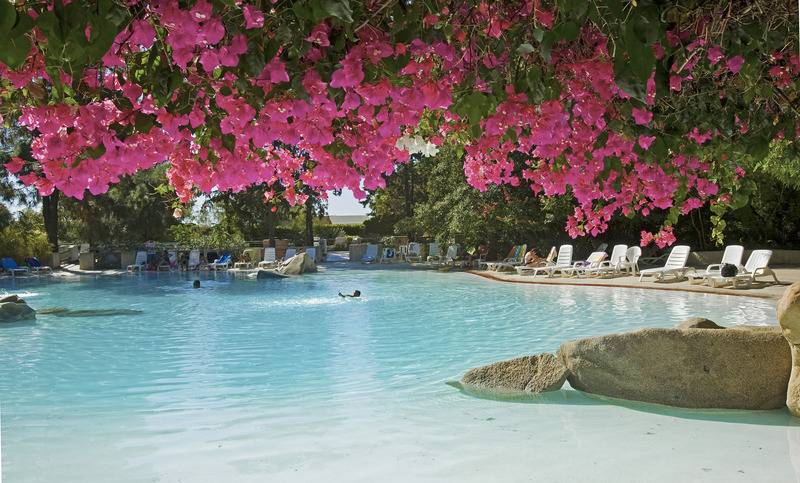 Arbatax Park Resort, Telis