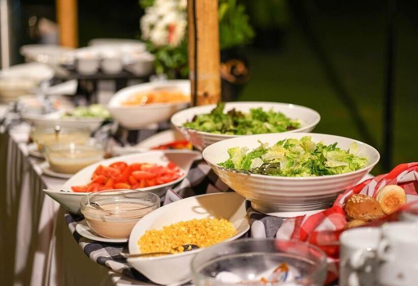 هتل Ayodya Resort Bali