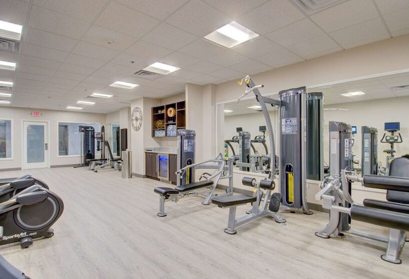 هتل Best Western  Plus Waltham Boston