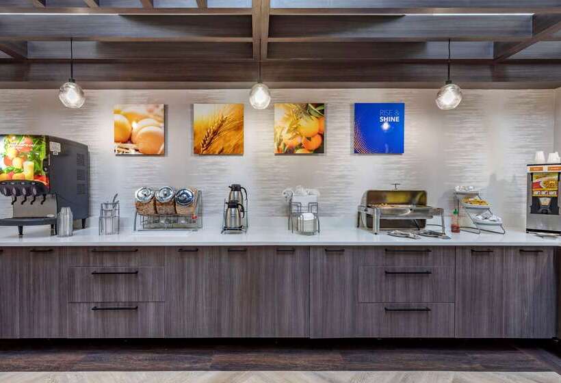 فندق Comfort Suites Anderson Clemson