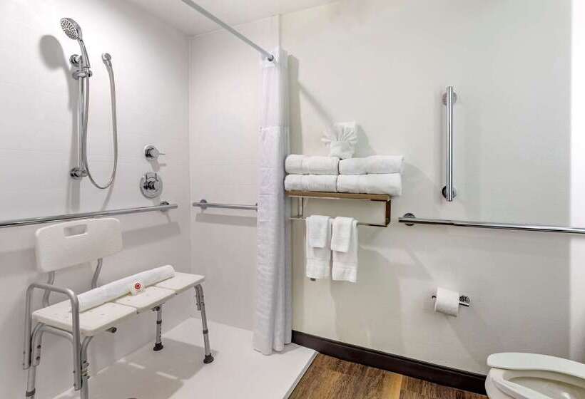 فندق Comfort Suites Anderson Clemson