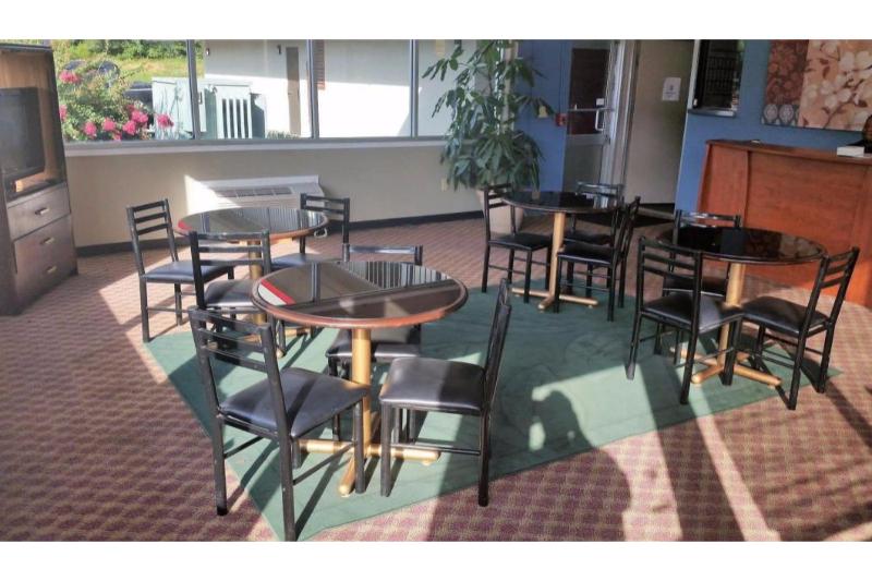 ホテル Days Inn And Suites By Wyndham Oxford