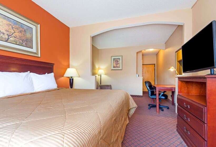 هتل Days Inn By Wyndham Coliseum Montgomery Al