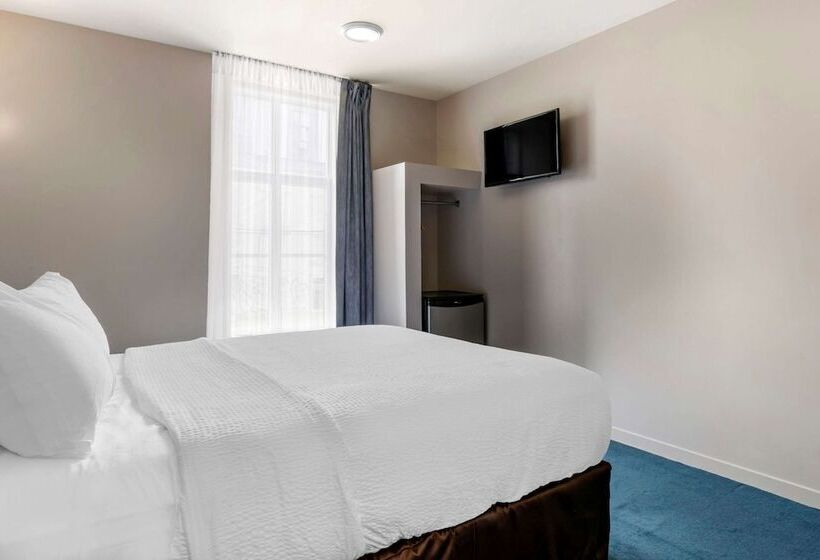 هتل Econo Lodge