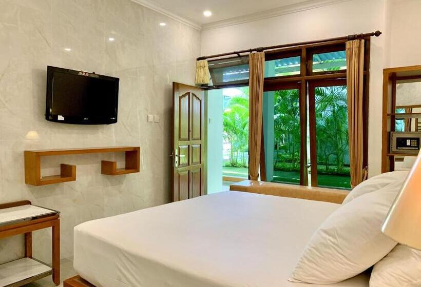 Febri S Hotel & Spa