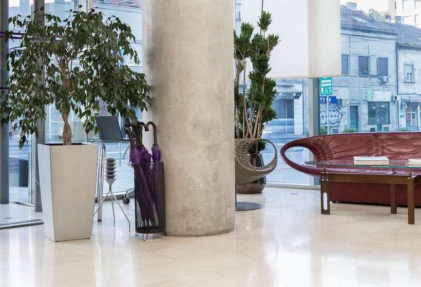 هتل Golden Tulip Zira Belgrade