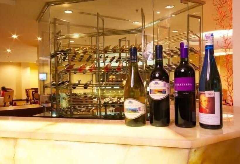 هتل Gran Puri Manado