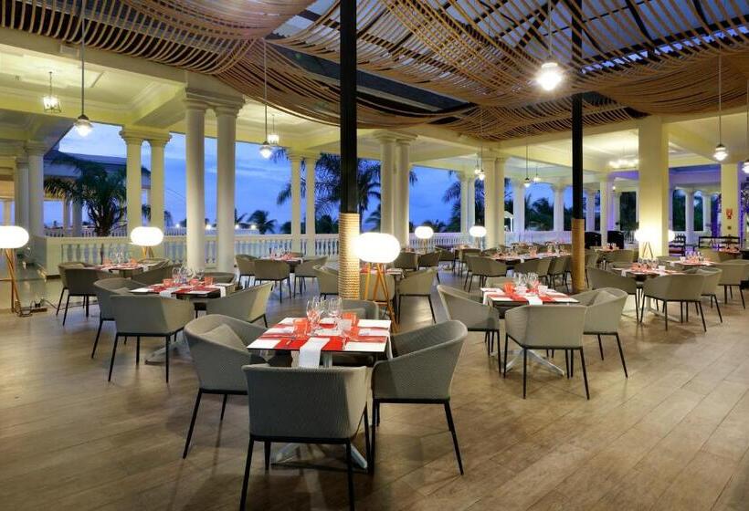 Grand Palladium Jamaica Resort & Spa - All Inclusive