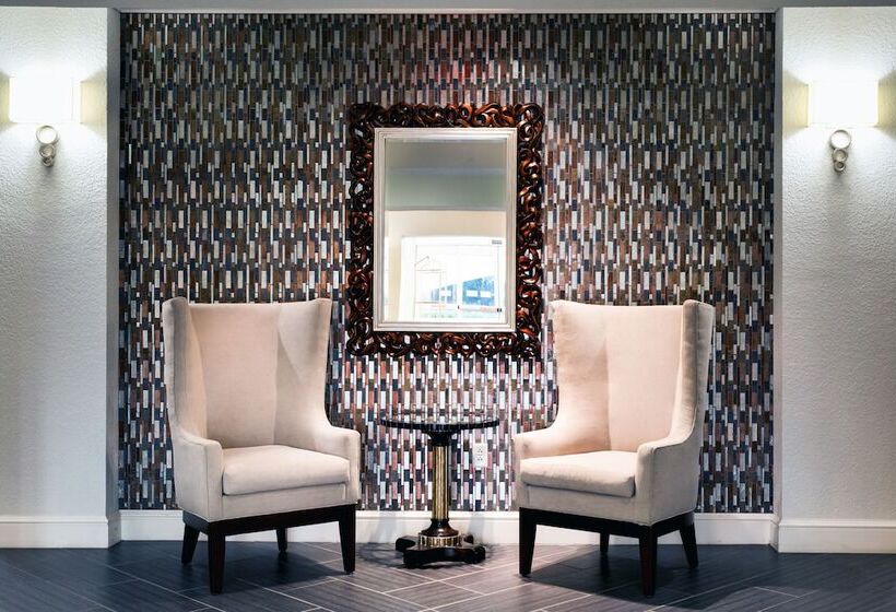 Holiday Inn Express Hotel And Suites Arcadia By Ihg