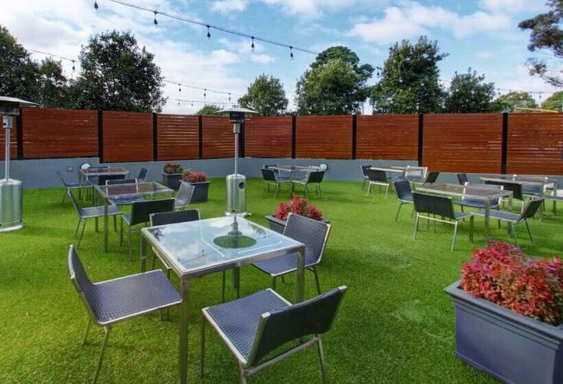 호텔 Ibis Melbourne Glen Waverley