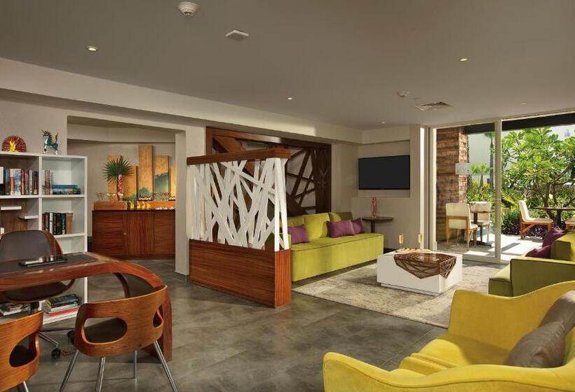 هتل Krystal Grand Los Cabos - All Inclusive
