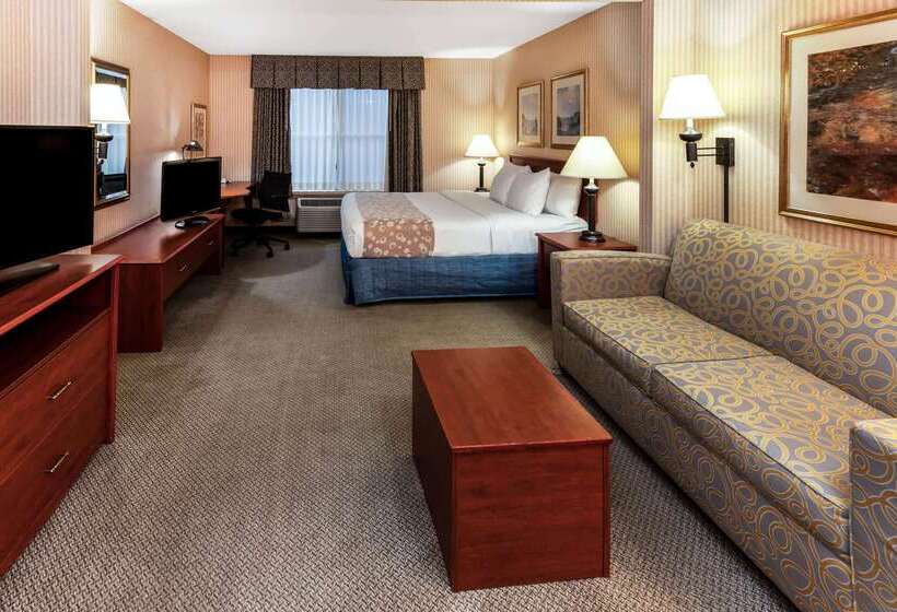 فندق La Quinta By Wyndham Milwaukee Sw New Berlin