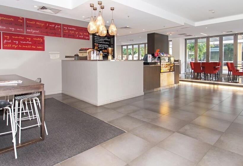 هتل Mantra Pandanas