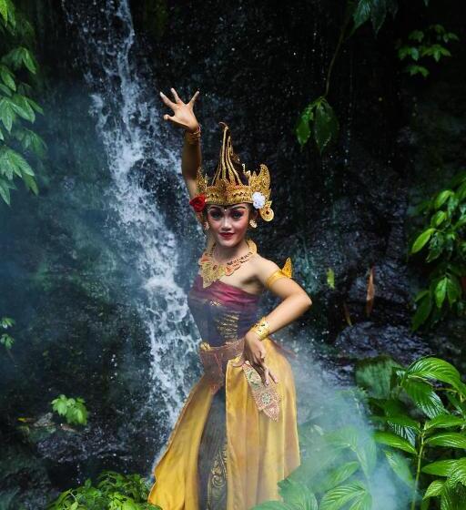 هتل Nandini Jungle By Hanging Gardens