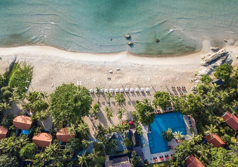 هتل New Star Beach Resort