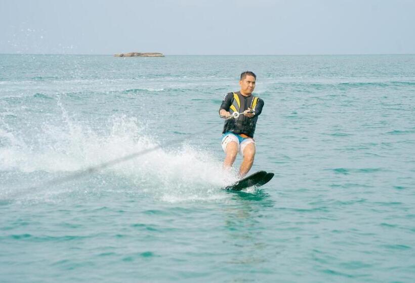 فندق Nirwana Resort