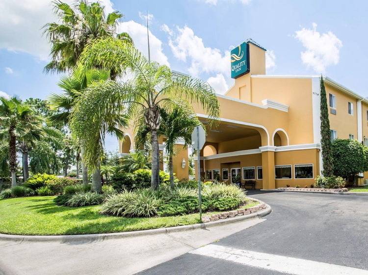 בית מלון כפרי Quality Inn Sarasota I75