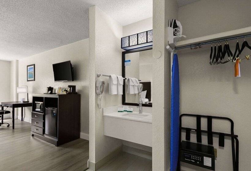 בית מלון כפרי Quality Inn Sarasota I75