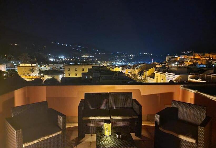 هتل Residence Alberghiero Eolie