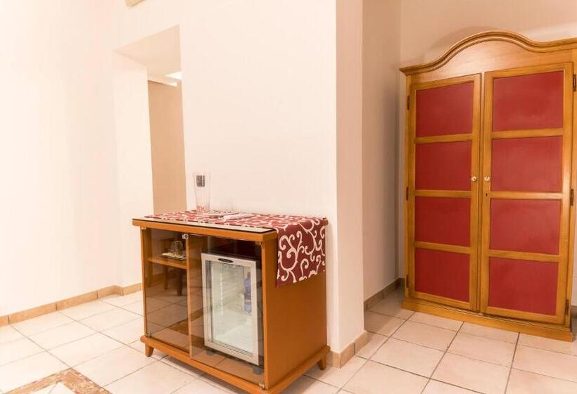 هتل Residence Alberghiero Eolie