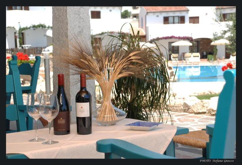 בית מלון כפרי Resort Nuraghe Arvu