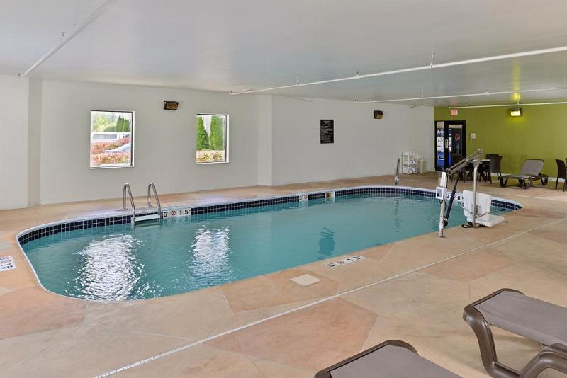 酒店 Sleep Inn & Suites Near I 90 And Ashtabula
