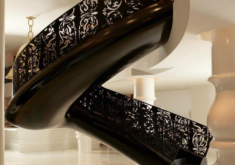 اقامتگاه Mondrian South Beach