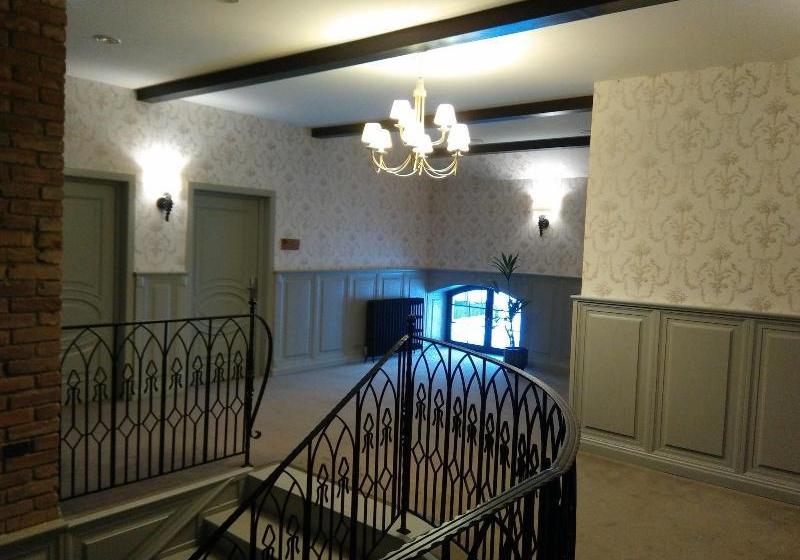 فندق Castle Estate Langendorf