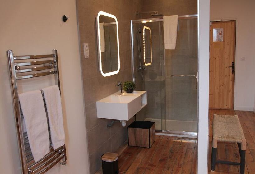 호텔 Eclosion Château Hôtel & Restaurant