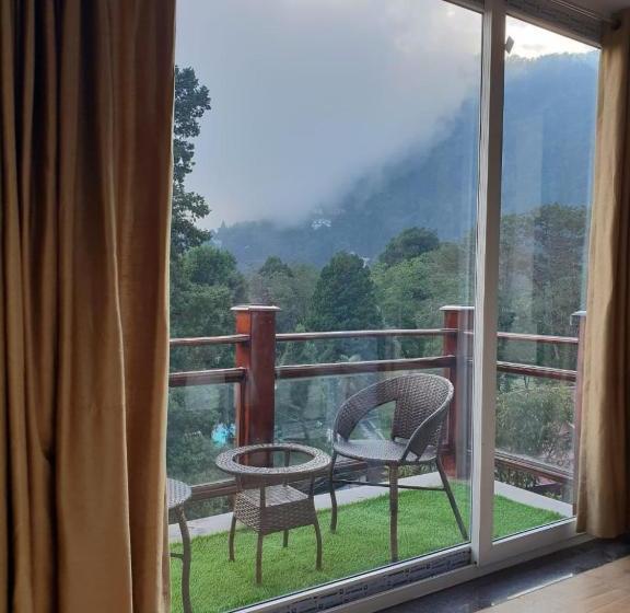 בית מלון כפרי La Niwasa By Shivraj