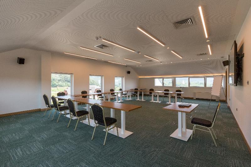 هتل Movenpick Resort And Spa Fruske Terme