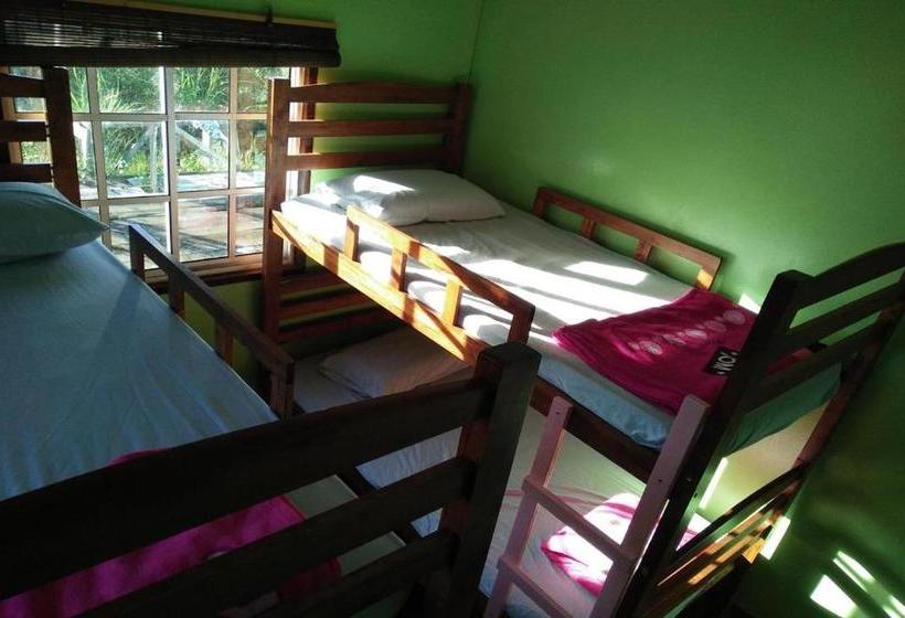 בית מלון כפרי Oyo 90195 Anjung Rehat Jamsari