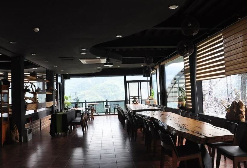 هتل Rensheng Resort