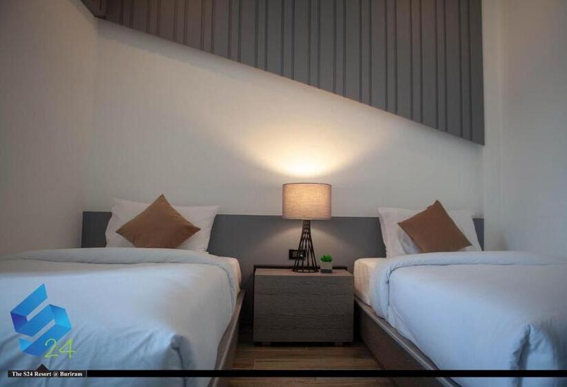 هتل The S24 Resort Buriram