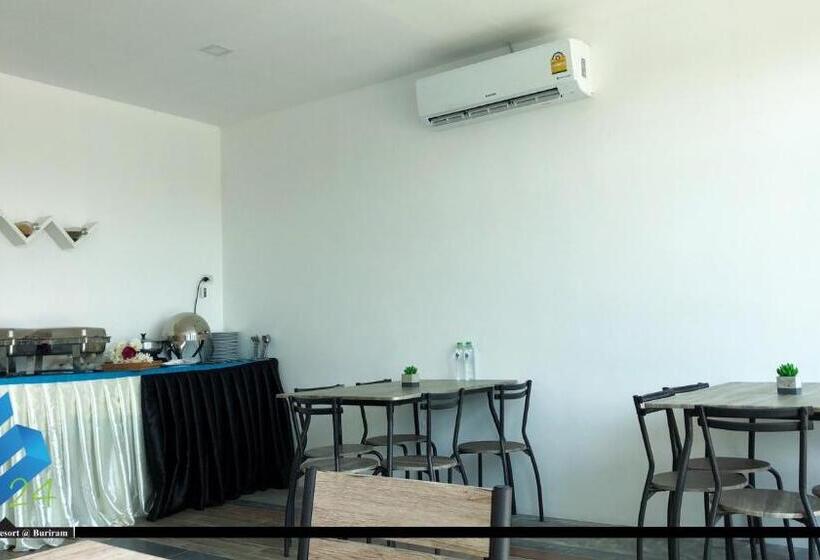 هتل The S24 Resort Buriram