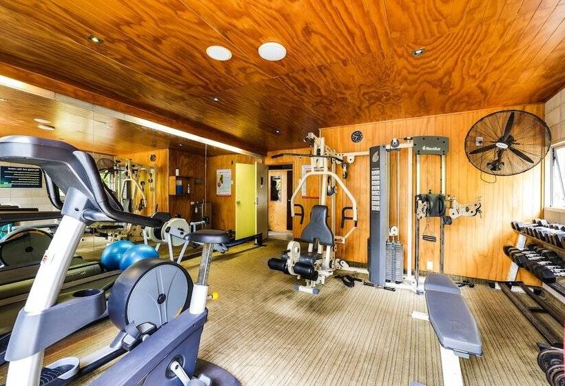 בית מלון כפרי Tasman Holiday Parks   Waihi Beach