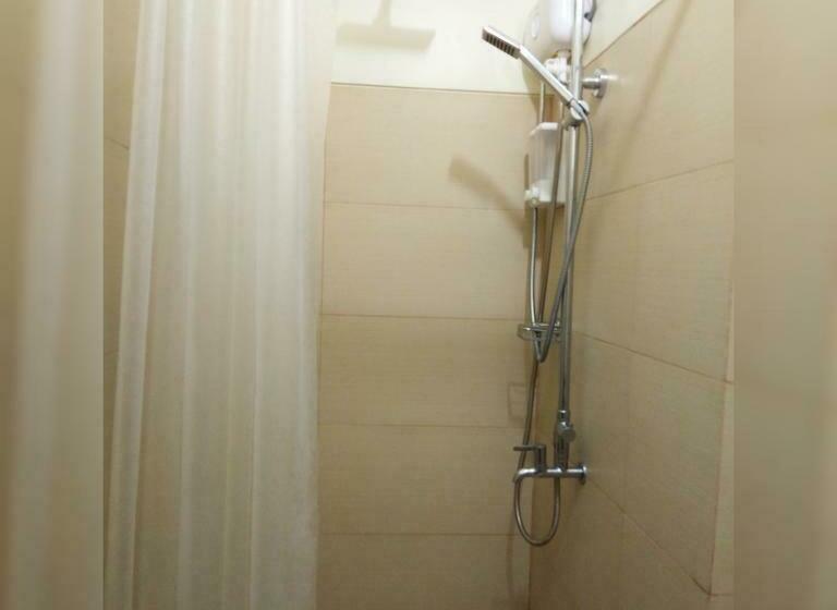 Smdc Tagaytay Taal Lake Condo Cook Netflix No Balcony